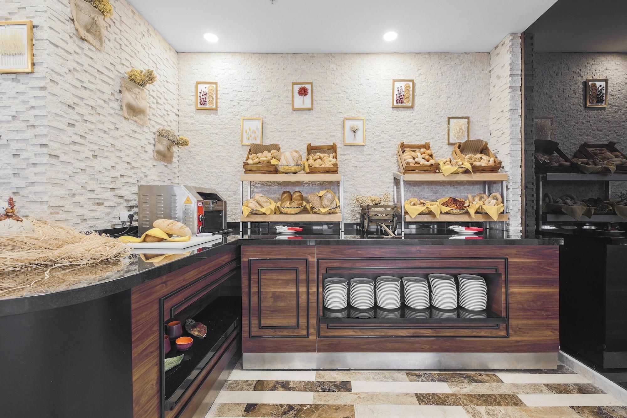 Noax Hotel Μερσίνη Εξωτερικό φωτογραφία
