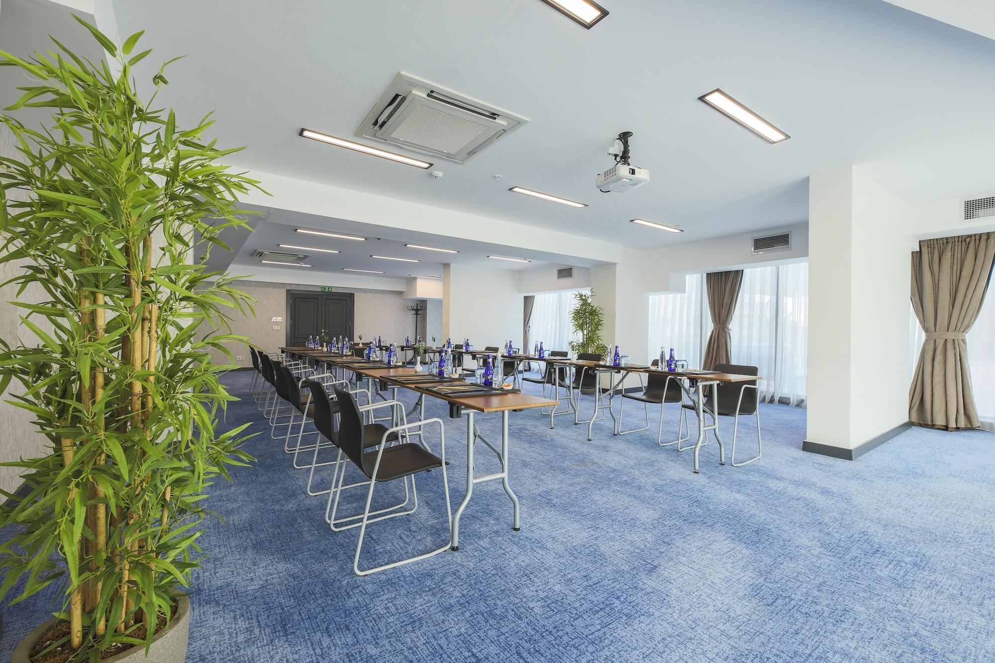 Noax Hotel Μερσίνη Εξωτερικό φωτογραφία
