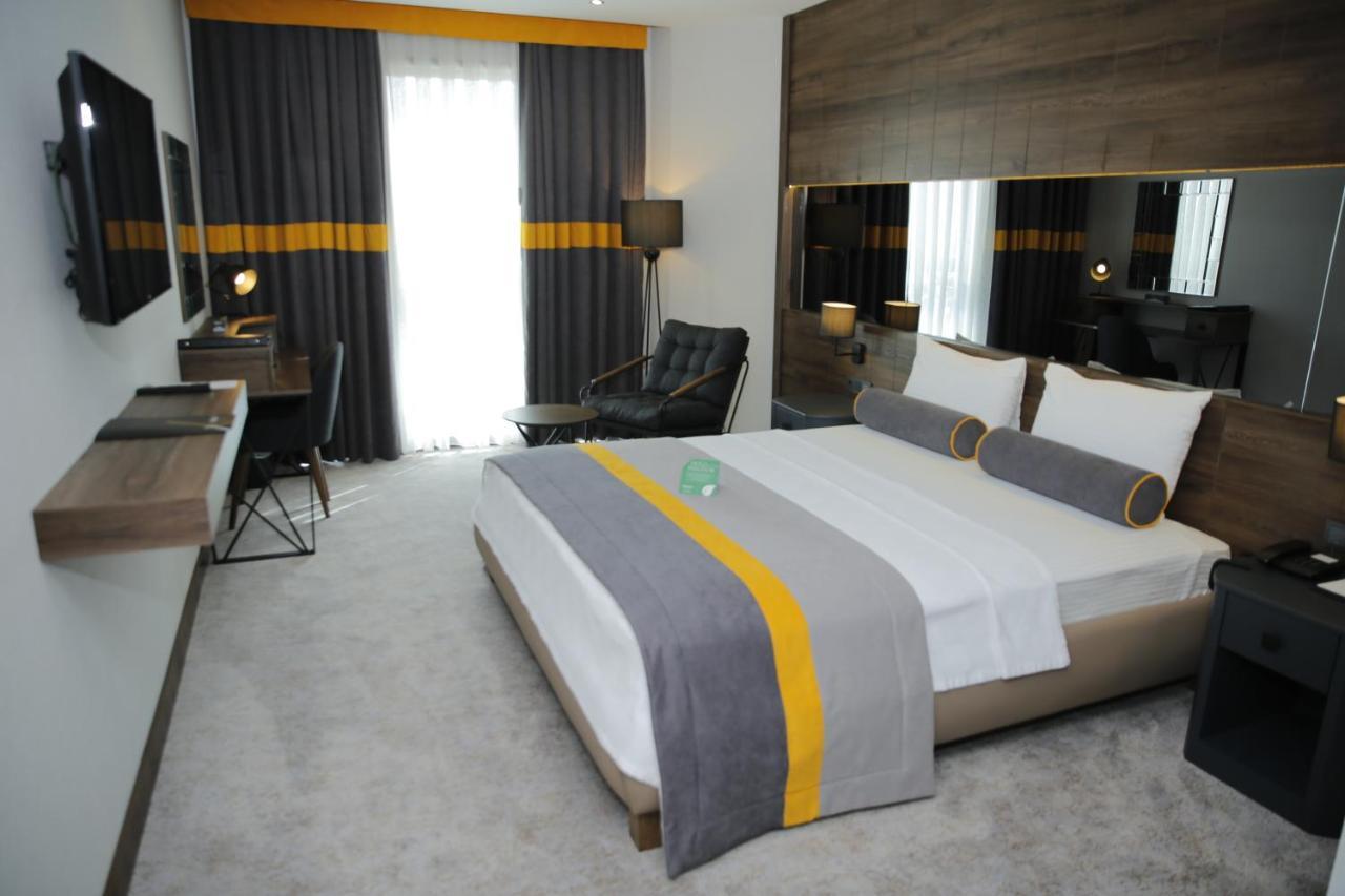 Noax Hotel Μερσίνη Εξωτερικό φωτογραφία